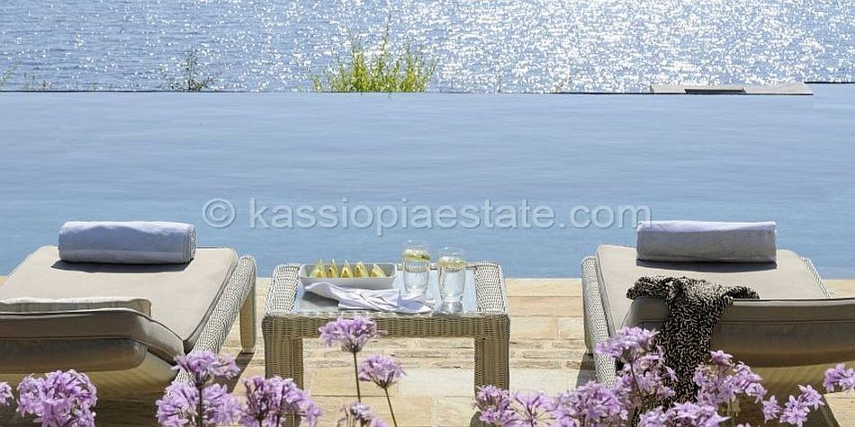 Luxury Villa North-East Corfu